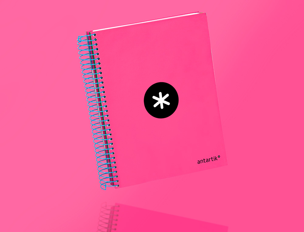 CUADERNO ESPIRAL A5 MICRO ANTARTIK TAPA FORRADA 120H 90 GR CUADRO 5MM 5 BANDA S 6 TALADROS COLOR ROSA