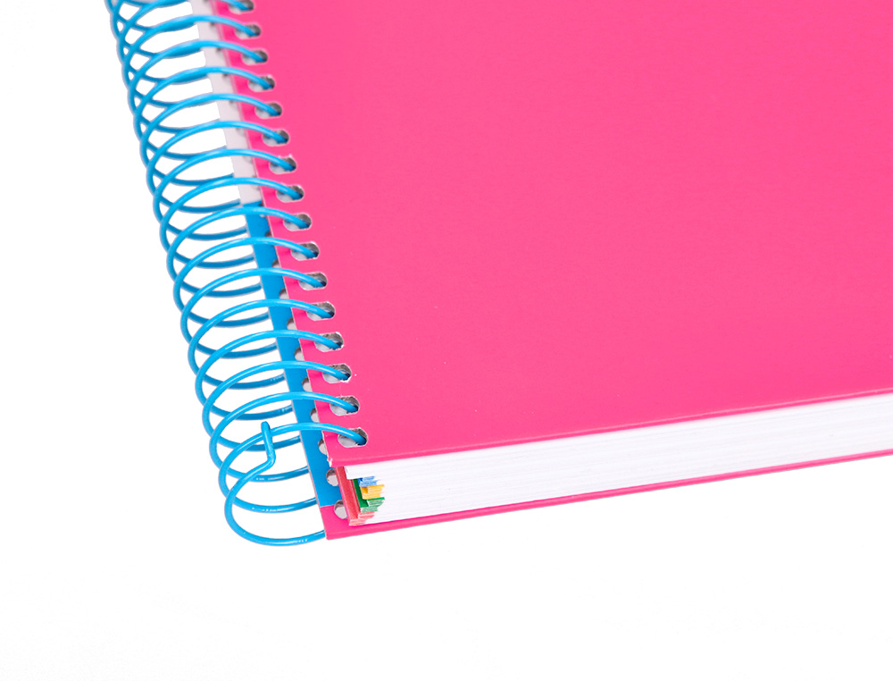 CUADERNO ESPIRAL A5 MICRO ANTARTIK TAPA FORRADA 120H 90 GR CUADRO 5MM 5 BANDA S 6 TALADROS COLOR ROSA